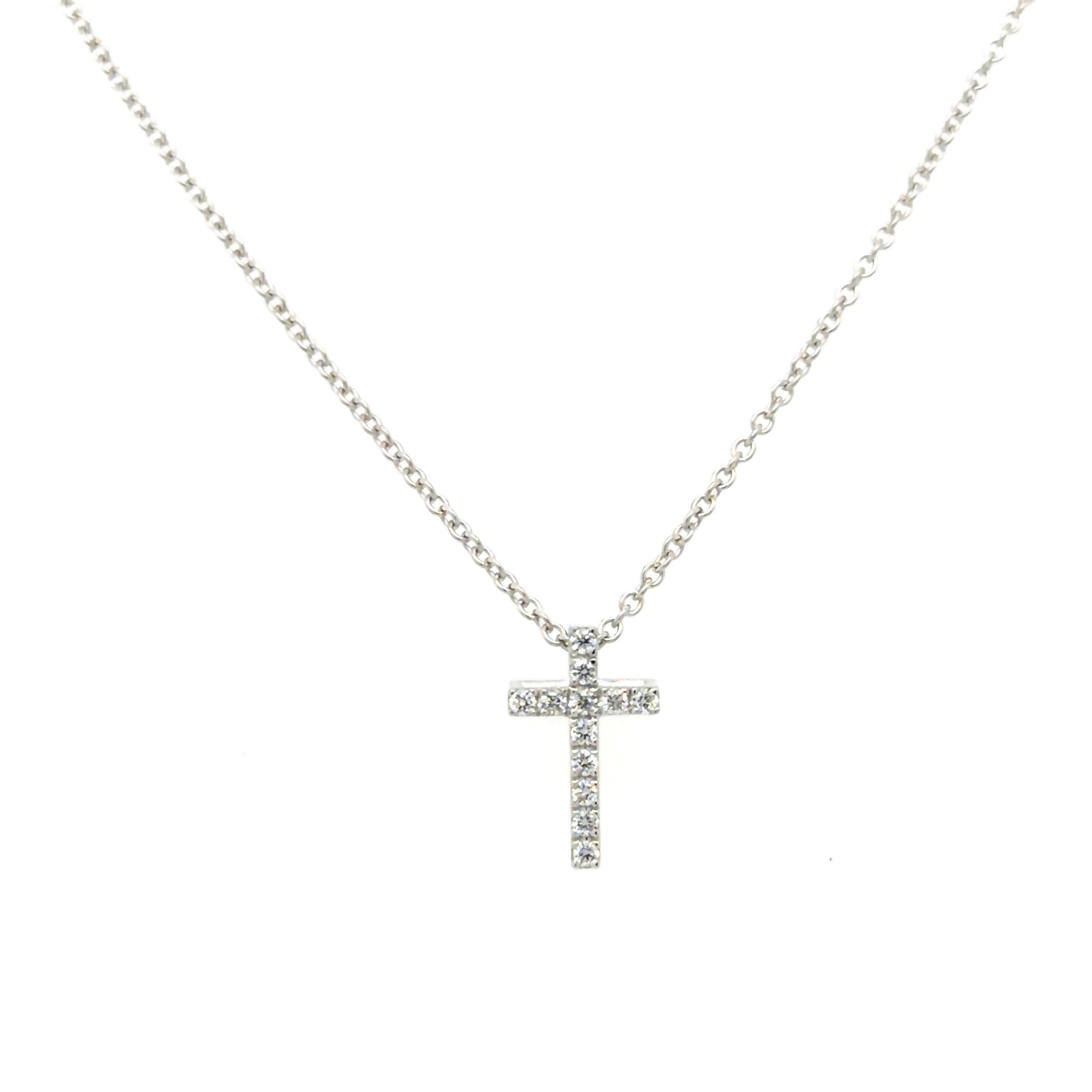 Petite Cross
