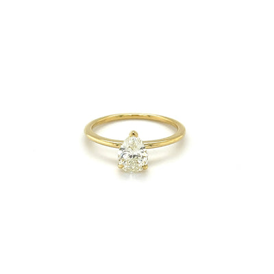 1.01CT PEAR CUT DIAMOND engagement ring
