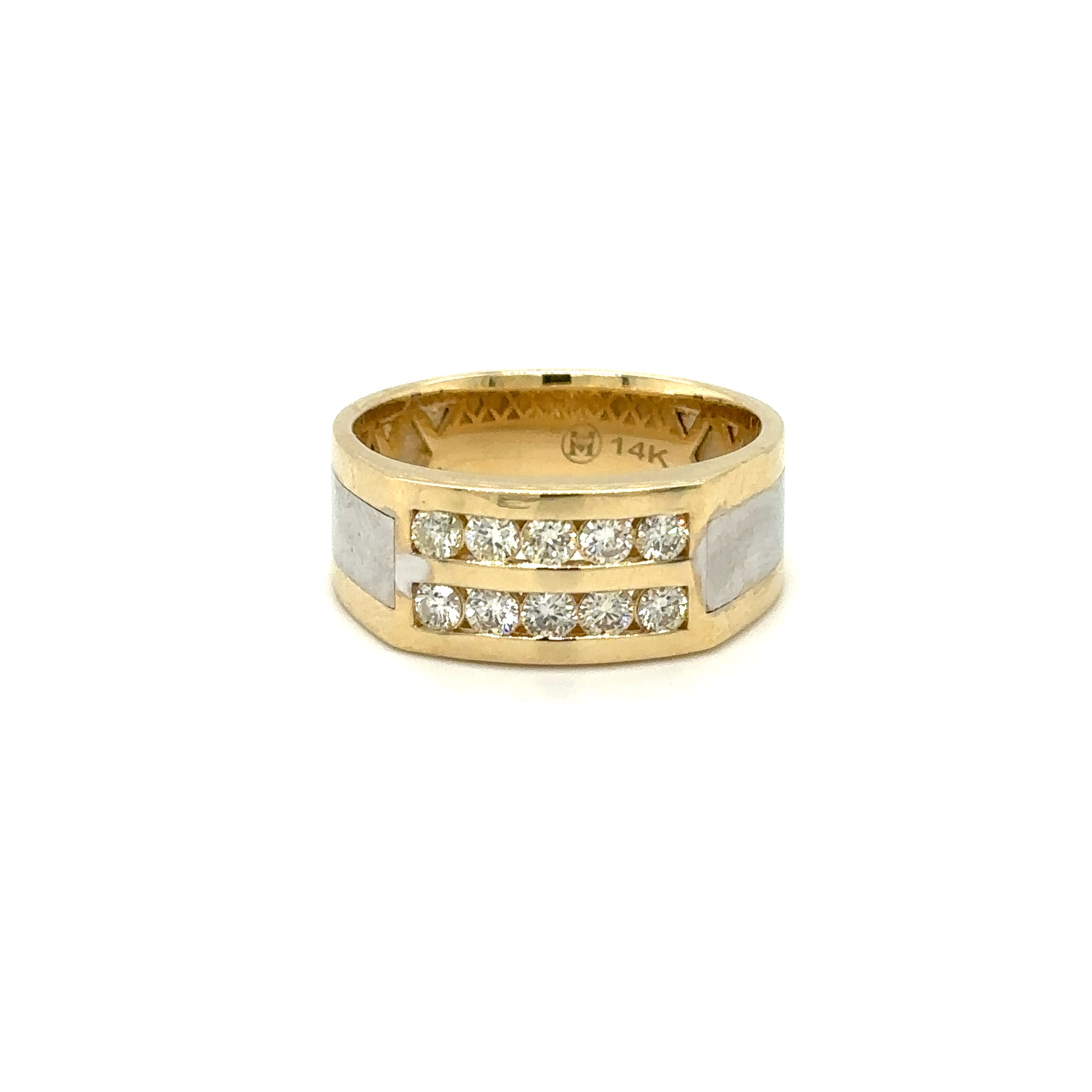 MEN'S DIAMOND RING